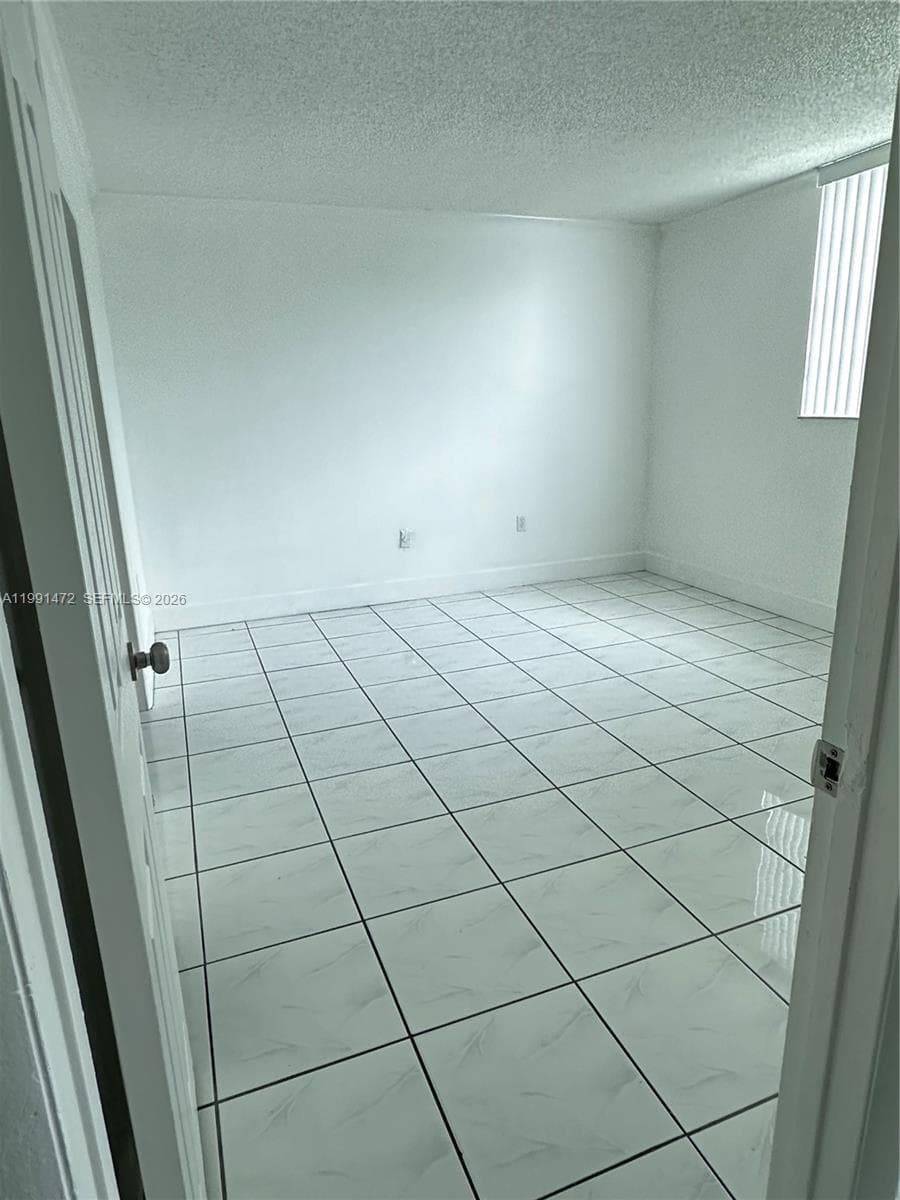 10090 NW 80th Ct # 1350, Hialeah Gardens FL 33016 — 45
