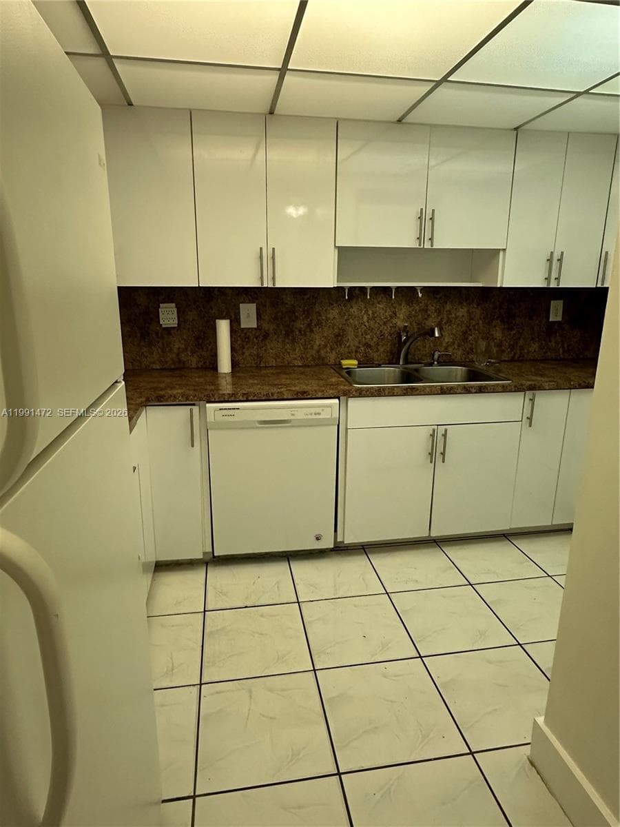 10090 NW 80th Ct # 1350, Hialeah Gardens FL 33016 — 48