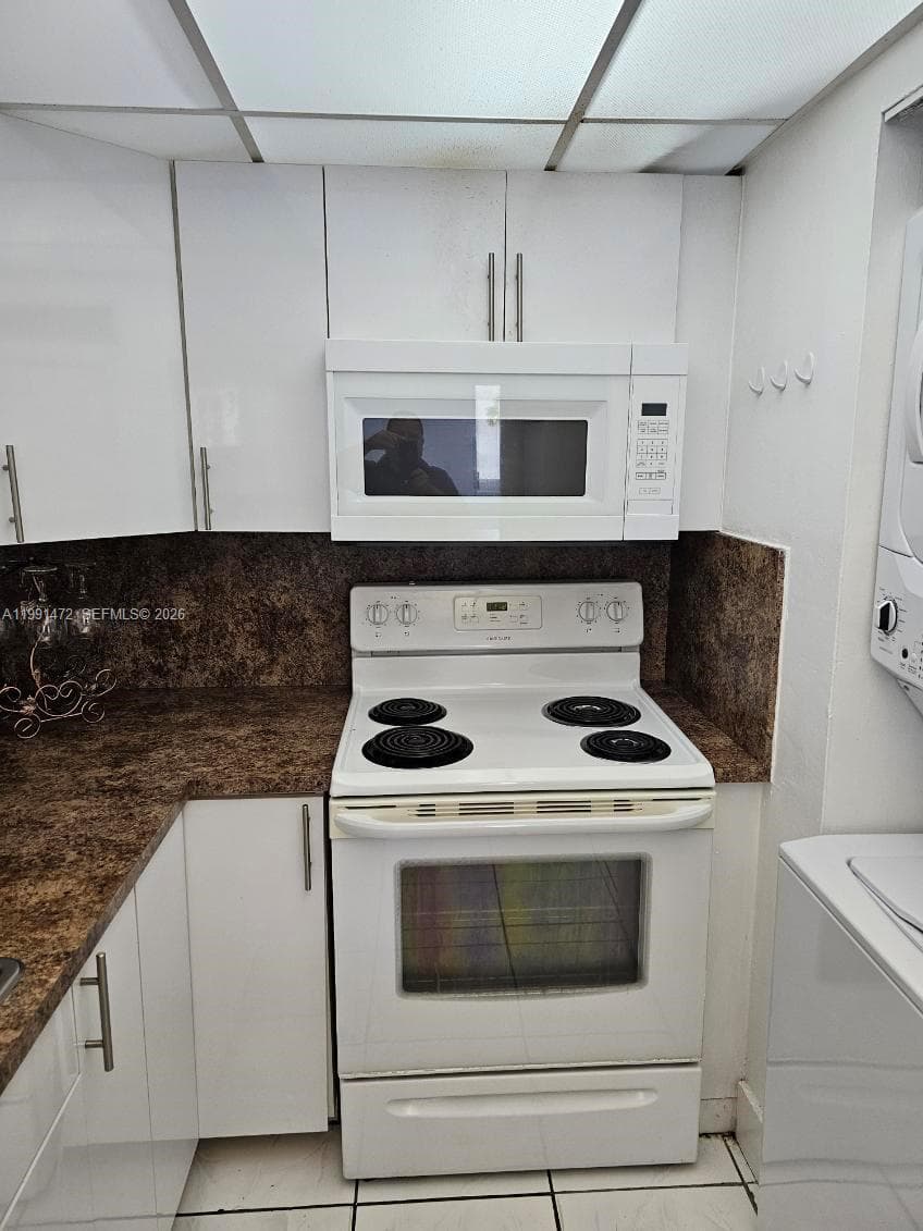 10090 NW 80th Ct # 1350, Hialeah Gardens FL 33016 — 4