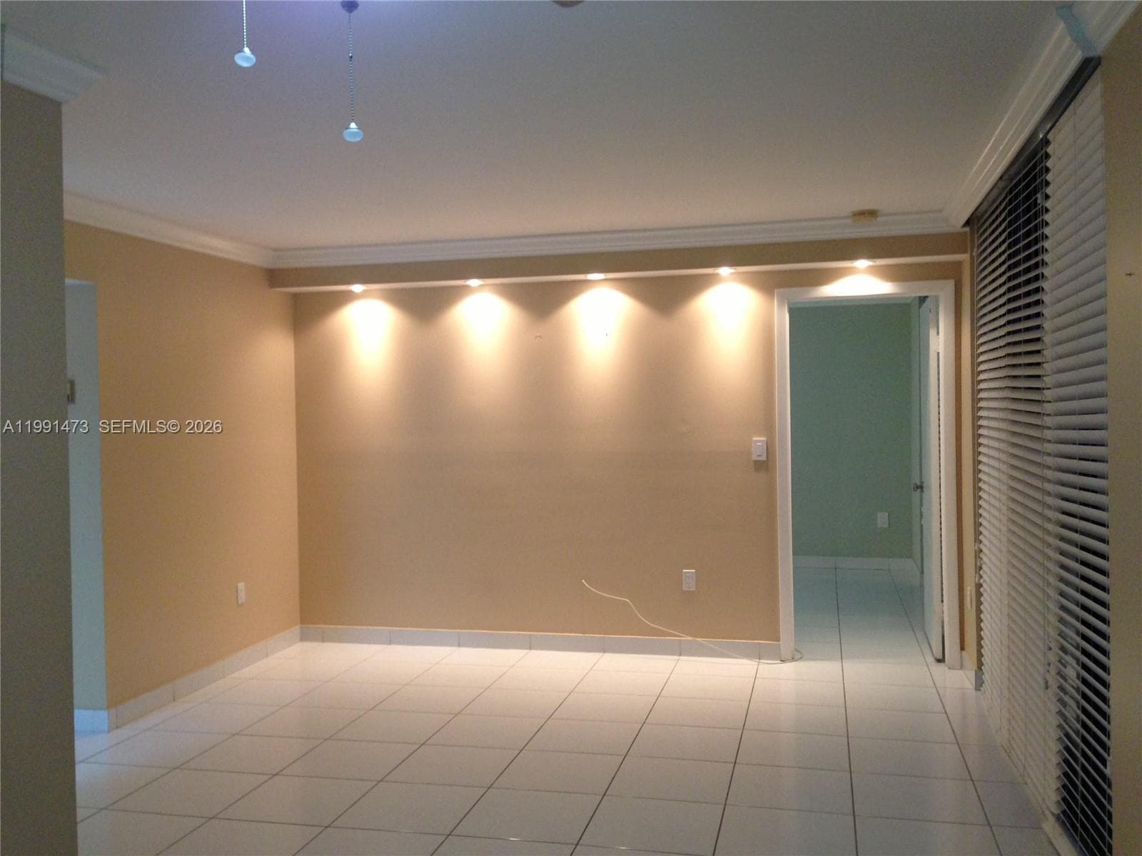 International Park Condo, Miami, FL — 12