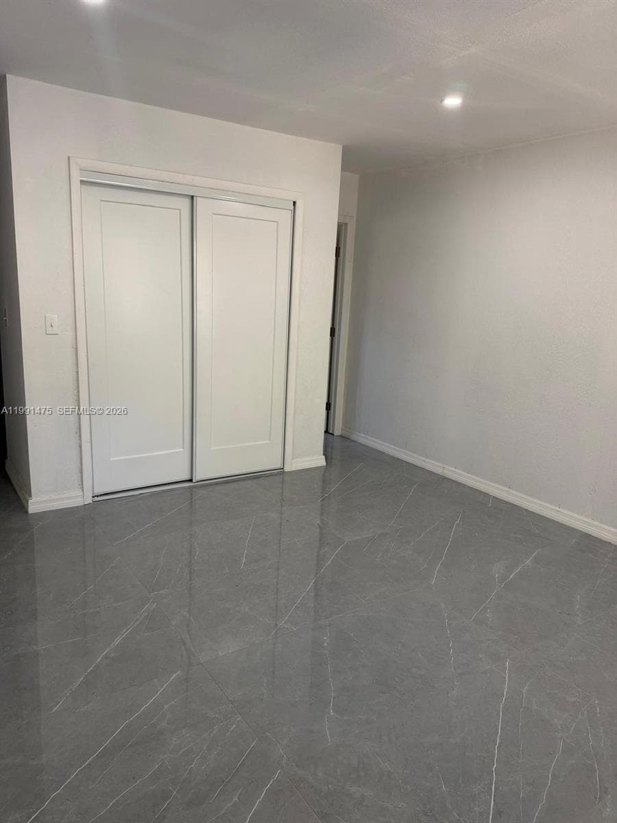 1946 NE 167th St # 3A, North Miami Beach FL 33162 — 1