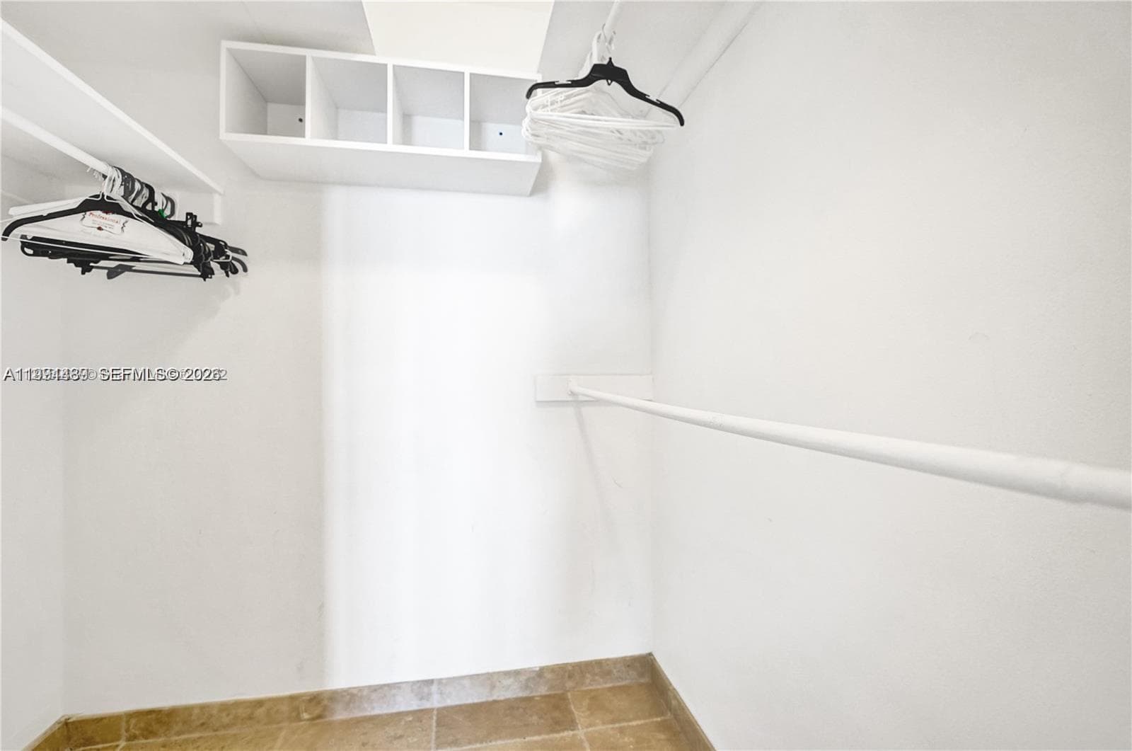 5151 Collins Ave # 1035, Miami Beach FL 33140 — 17