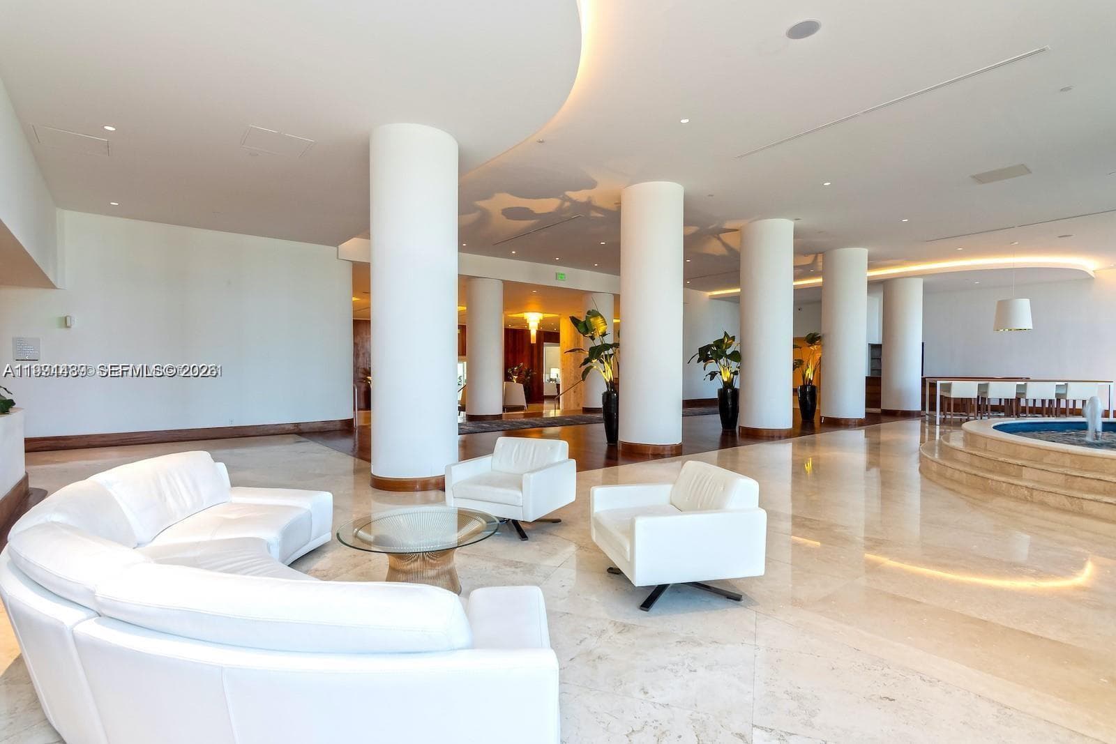 5151 Collins Ave # 1035, Miami Beach FL 33140 — 32