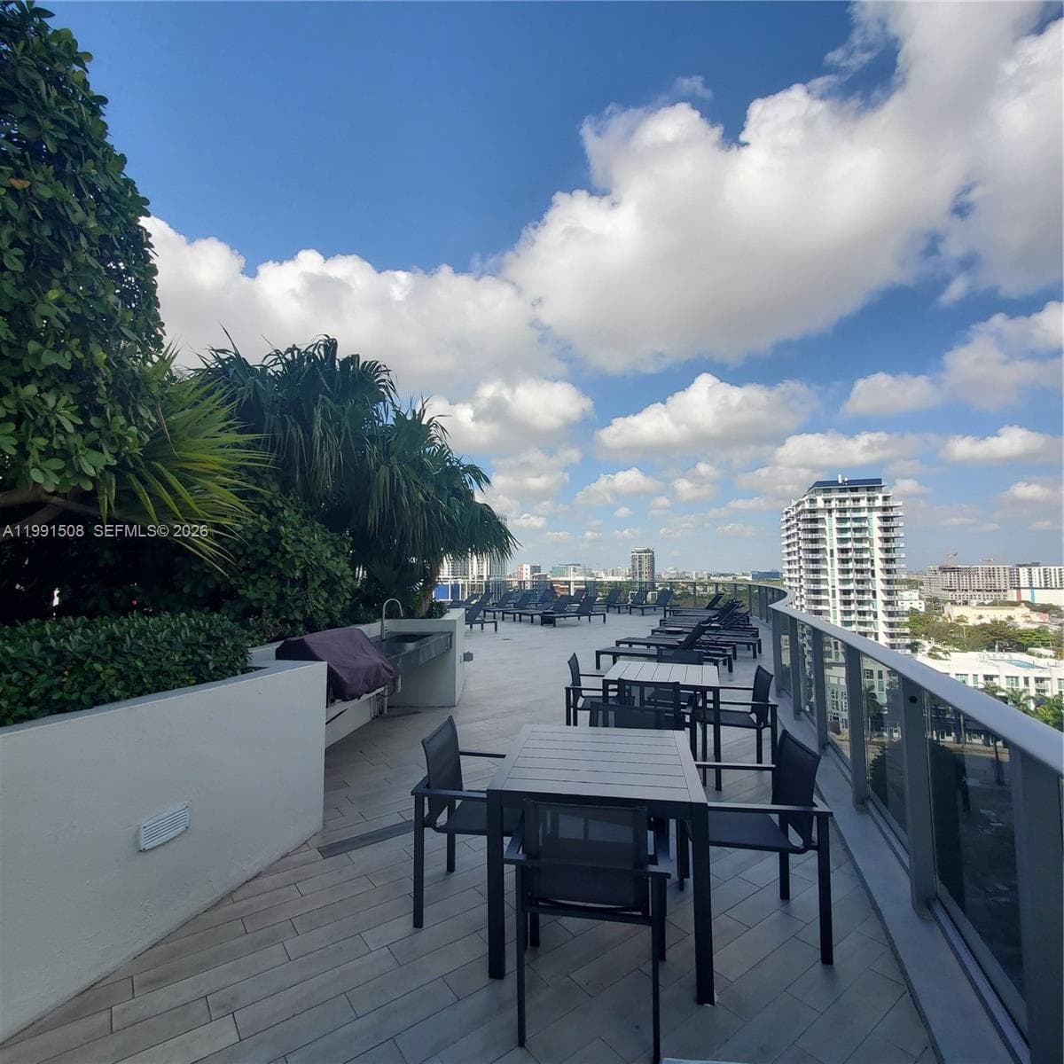 488 NE 18th St # 1805, Miami FL 33132 — 15
