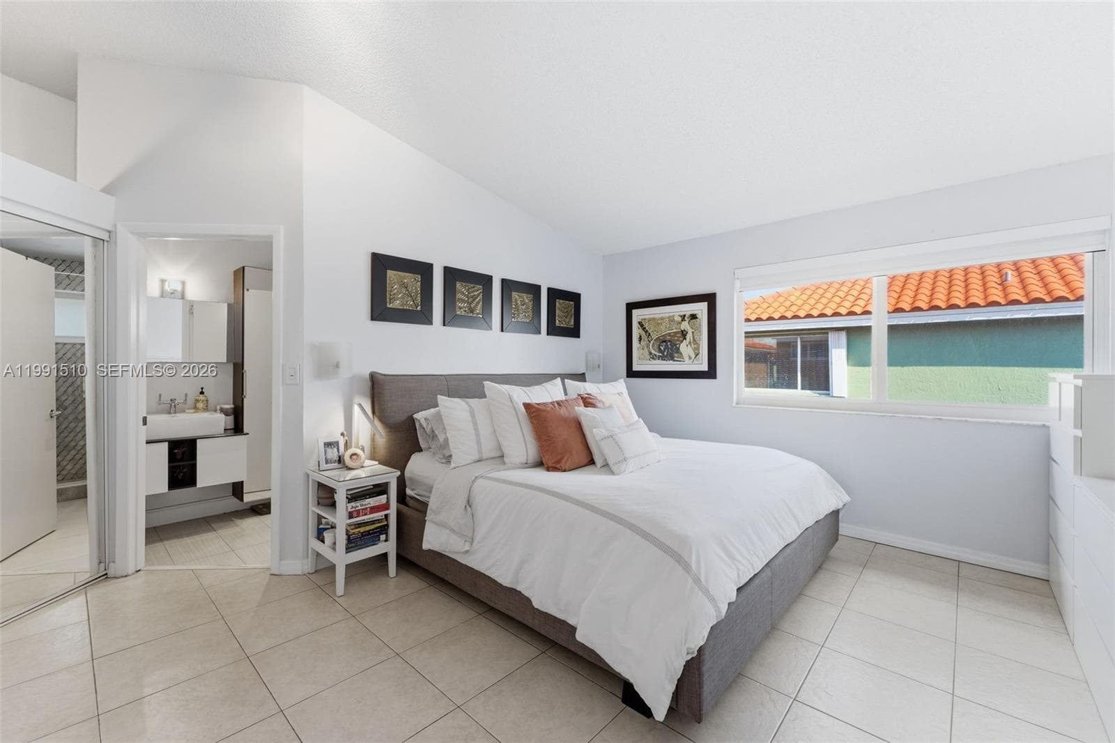 8657 NW 2nd St, Miami FL 33126 — 22