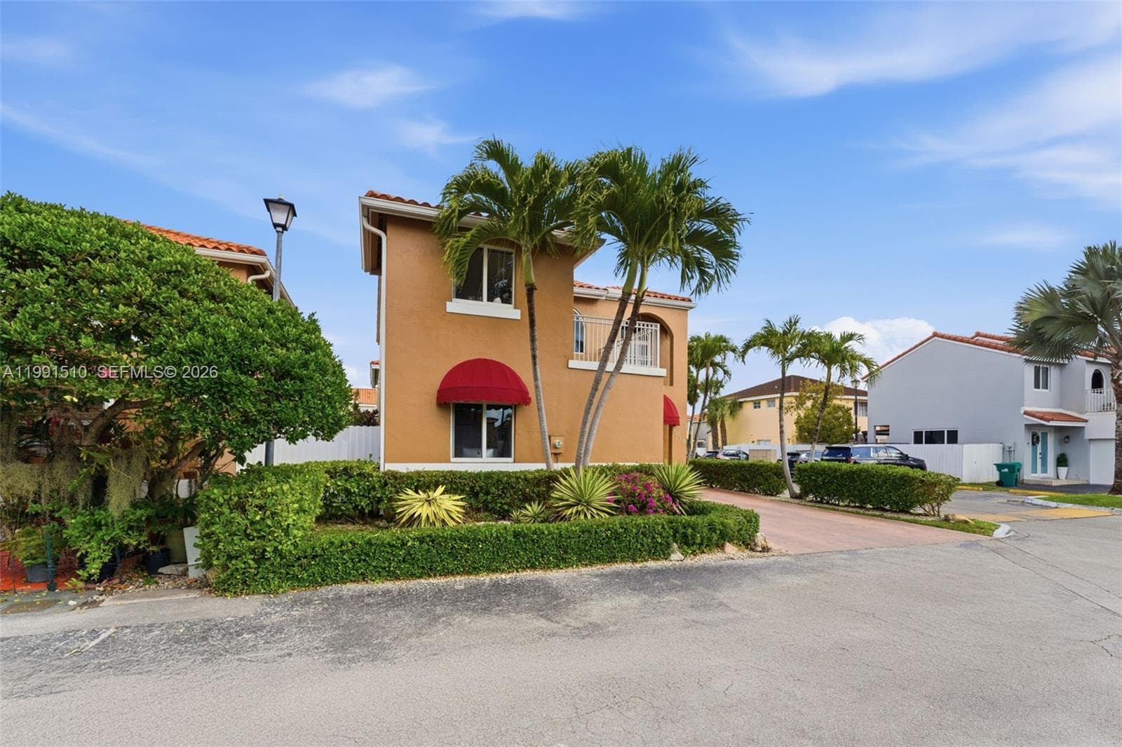 8657 NW 2nd St, Miami FL 33126 — 3