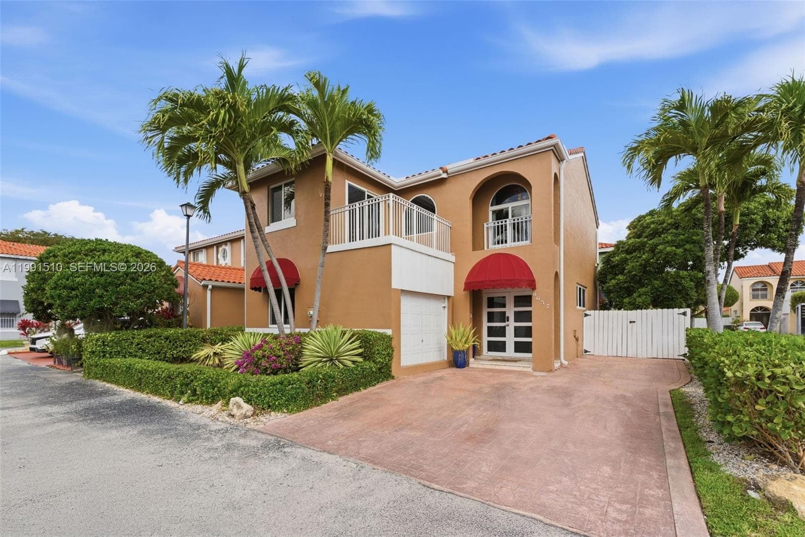 8657 NW 2nd St, Miami FL 33126 — 34
