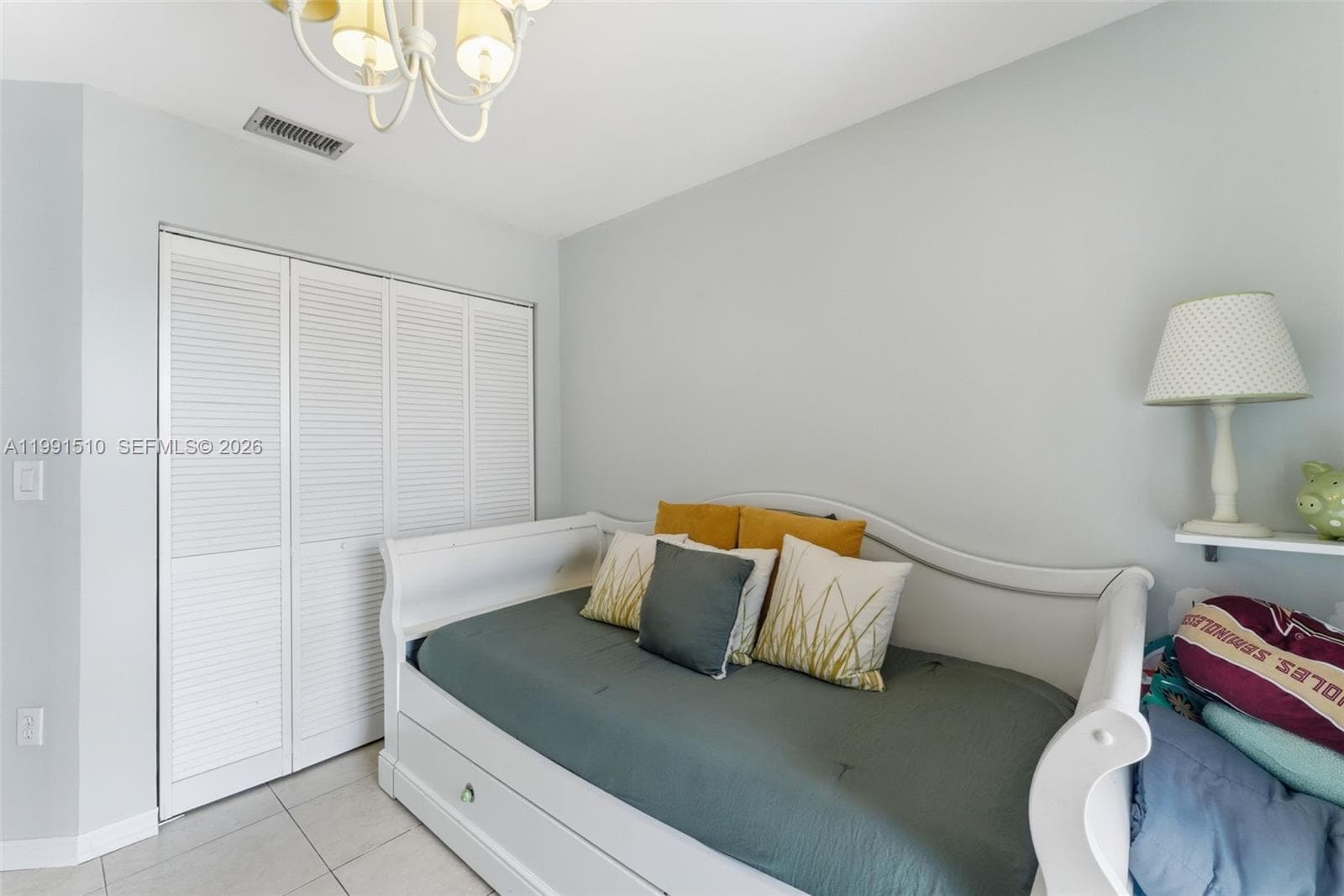 8657 NW 2nd St, Miami FL 33126 — 25