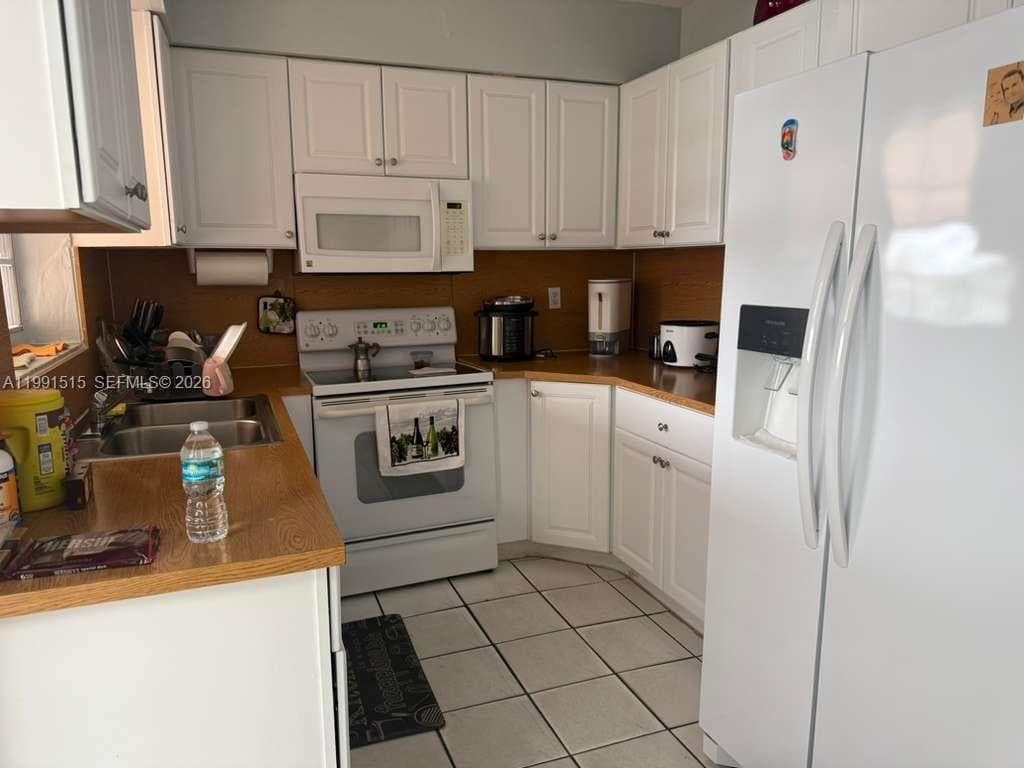 4470 W 1st Ave, Hialeah FL 33012 — 5