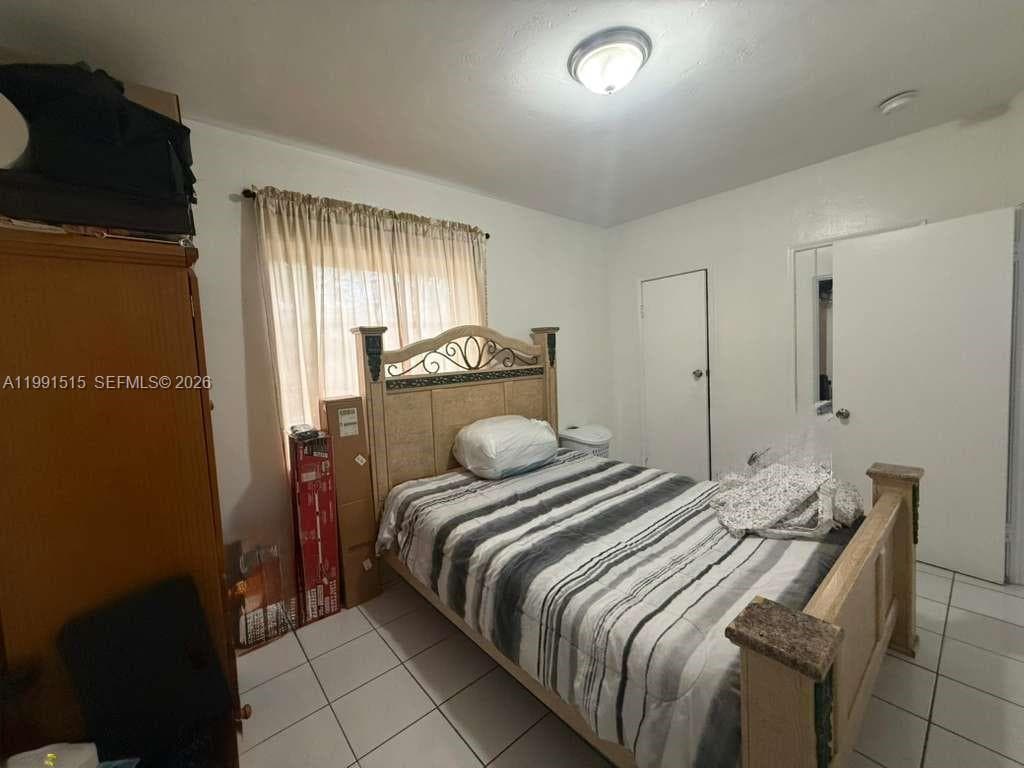 4470 W 1st Ave, Hialeah FL 33012 — 14