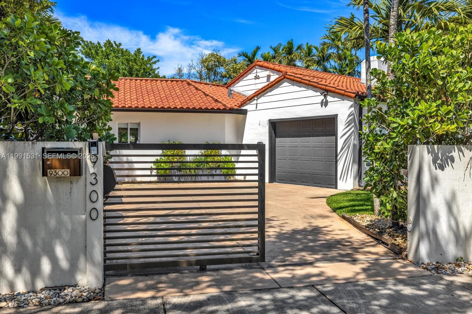 9300 Biscayne Blvd, Miami Shores FL 33138 — 4