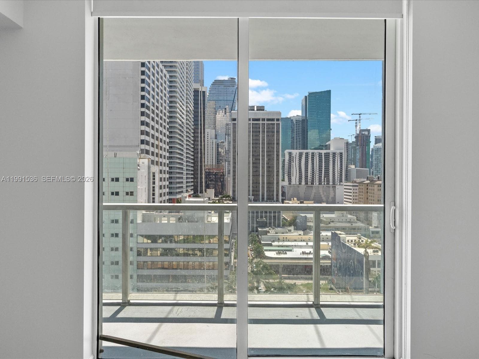 244 Biscayne Blvd # 1605, Miami FL 33132 — 23