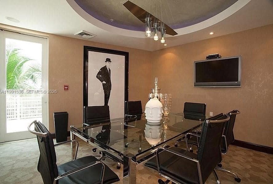 244 Biscayne Blvd # 1605, Miami FL 33132 — 46