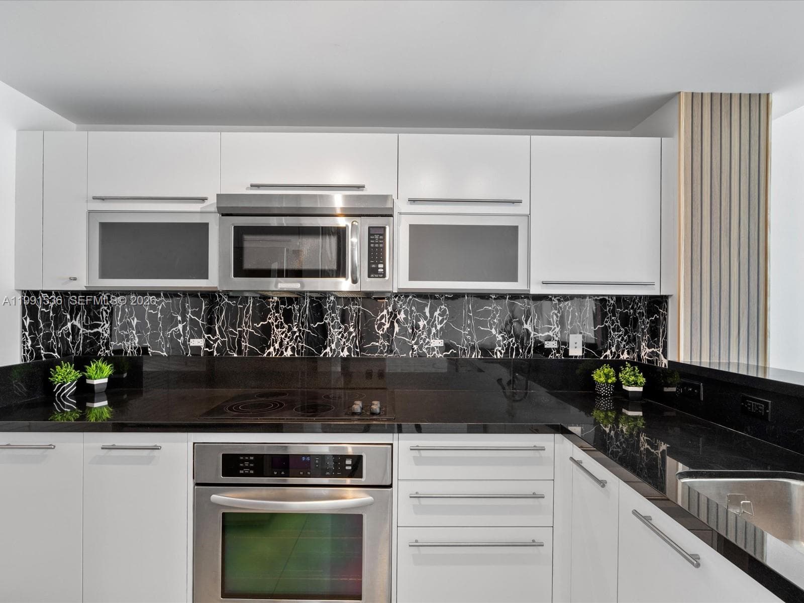244 Biscayne Blvd # 1605, Miami FL 33132 — 4