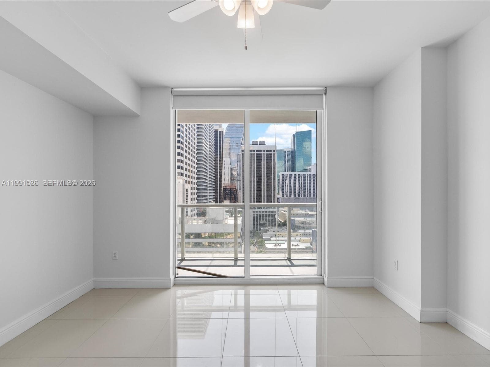 244 Biscayne Blvd # 1605, Miami FL 33132 — 21