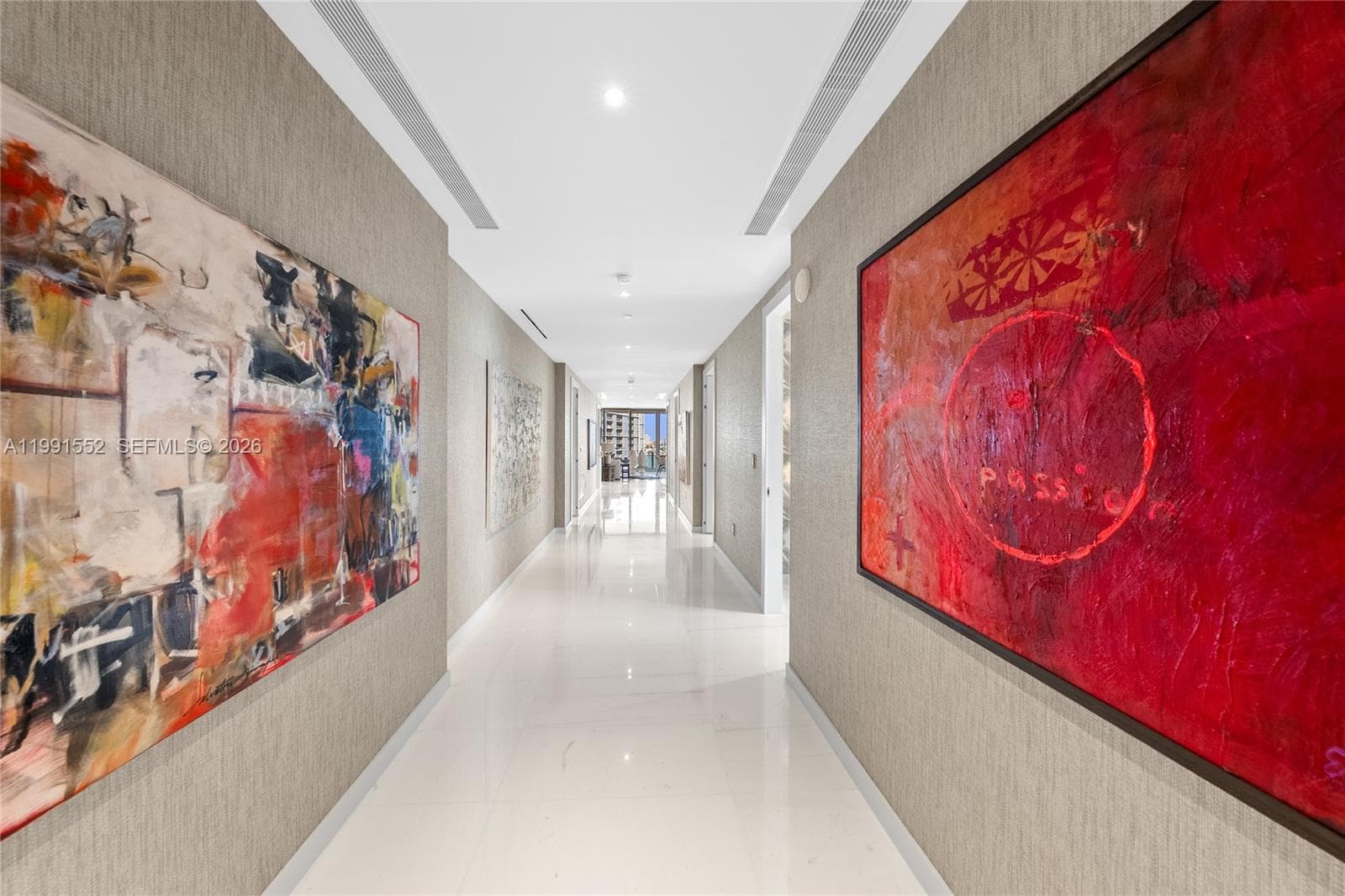 300 Biscayne Boulevard Way # 901E, Miami FL 33131 — 23