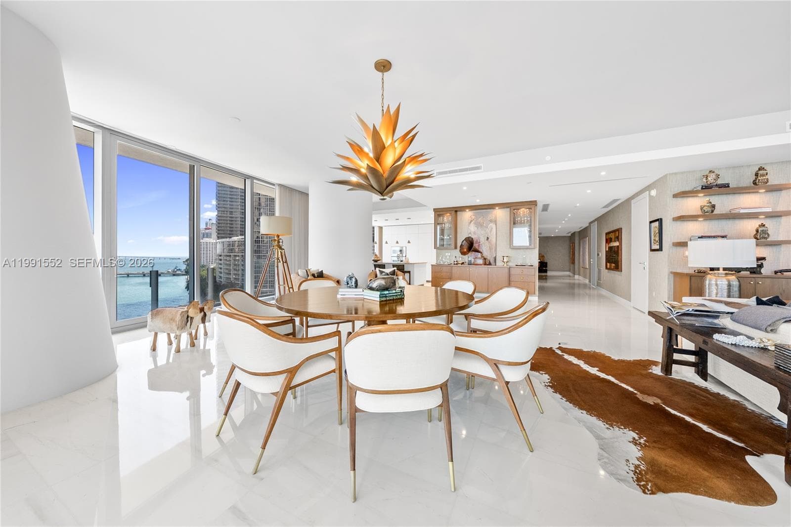 300 Biscayne Boulevard Way # 901E, Miami FL 33131 — 16