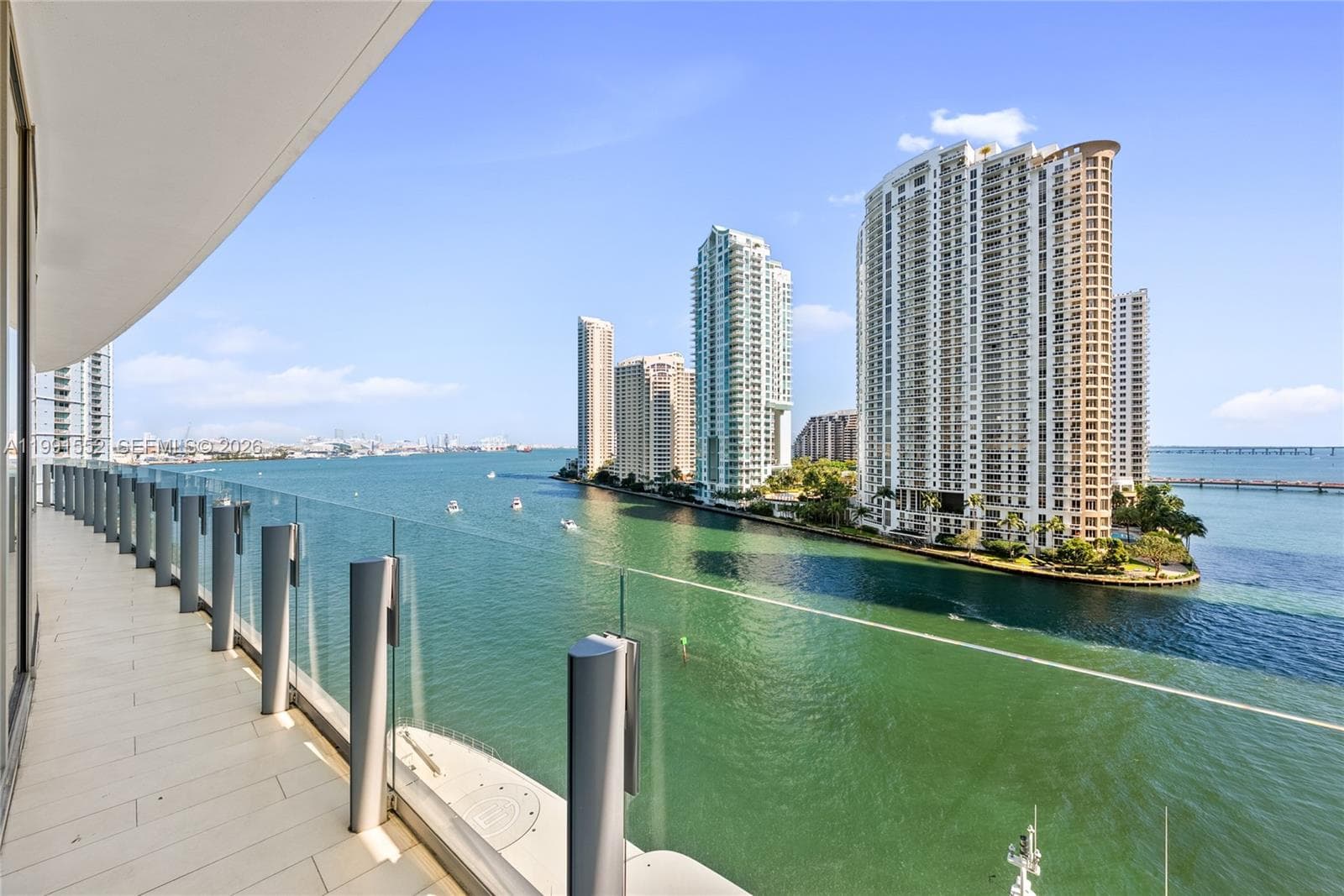 300 Biscayne Boulevard Way # 901E, Miami FL 33131 — 1