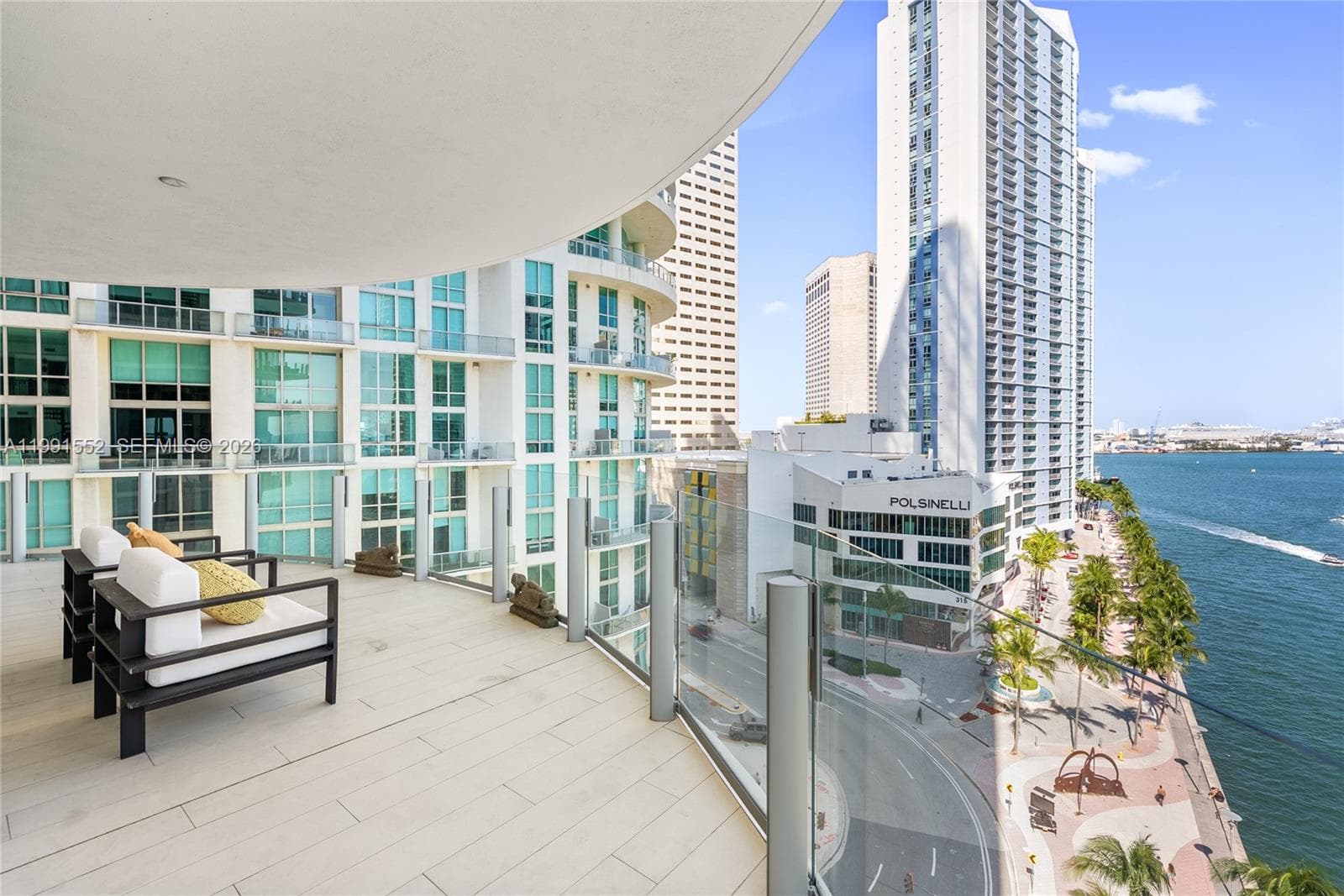 300 Biscayne Boulevard Way # 901E, Miami FL 33131 — 28