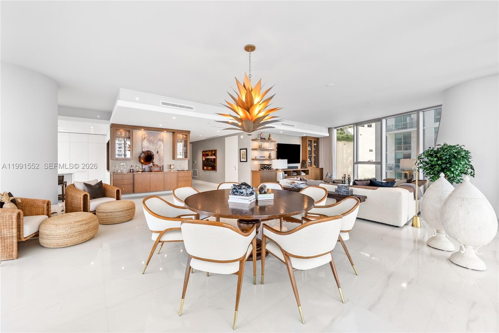 300 Biscayne Boulevard Way # 901E, Miami FL 33131 — 5