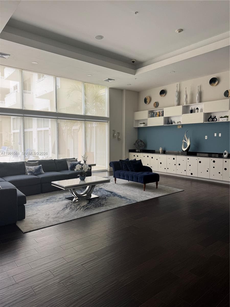 18800 NE 29th Ave # 822, Aventura FL 33180 — 42