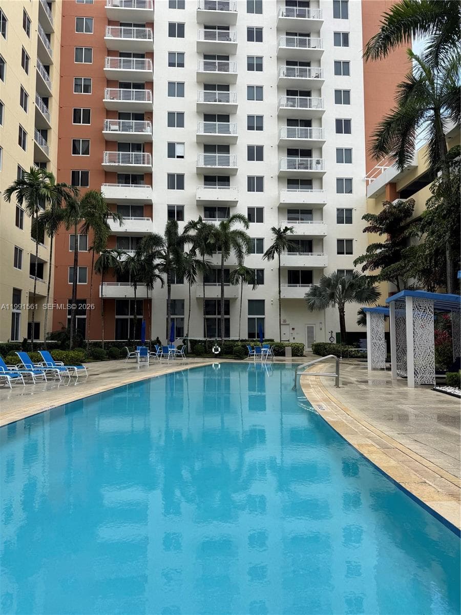 18800 NE 29th Ave # 822, Aventura FL 33180 — 24