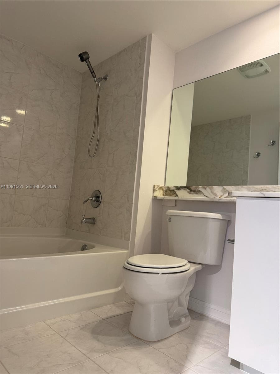 18800 NE 29th Ave # 822, Aventura FL 33180 — 35