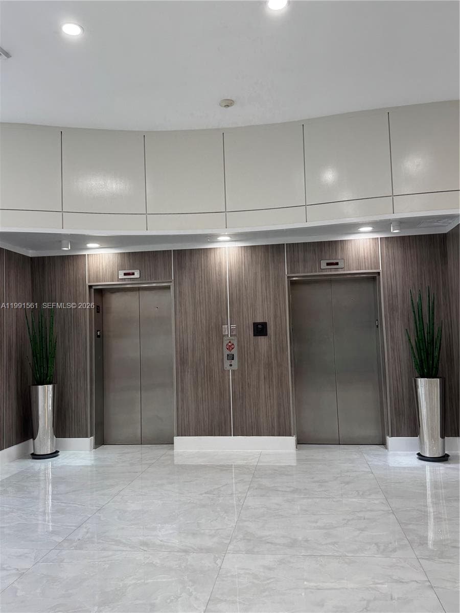18800 NE 29th Ave # 822, Aventura FL 33180 — 29