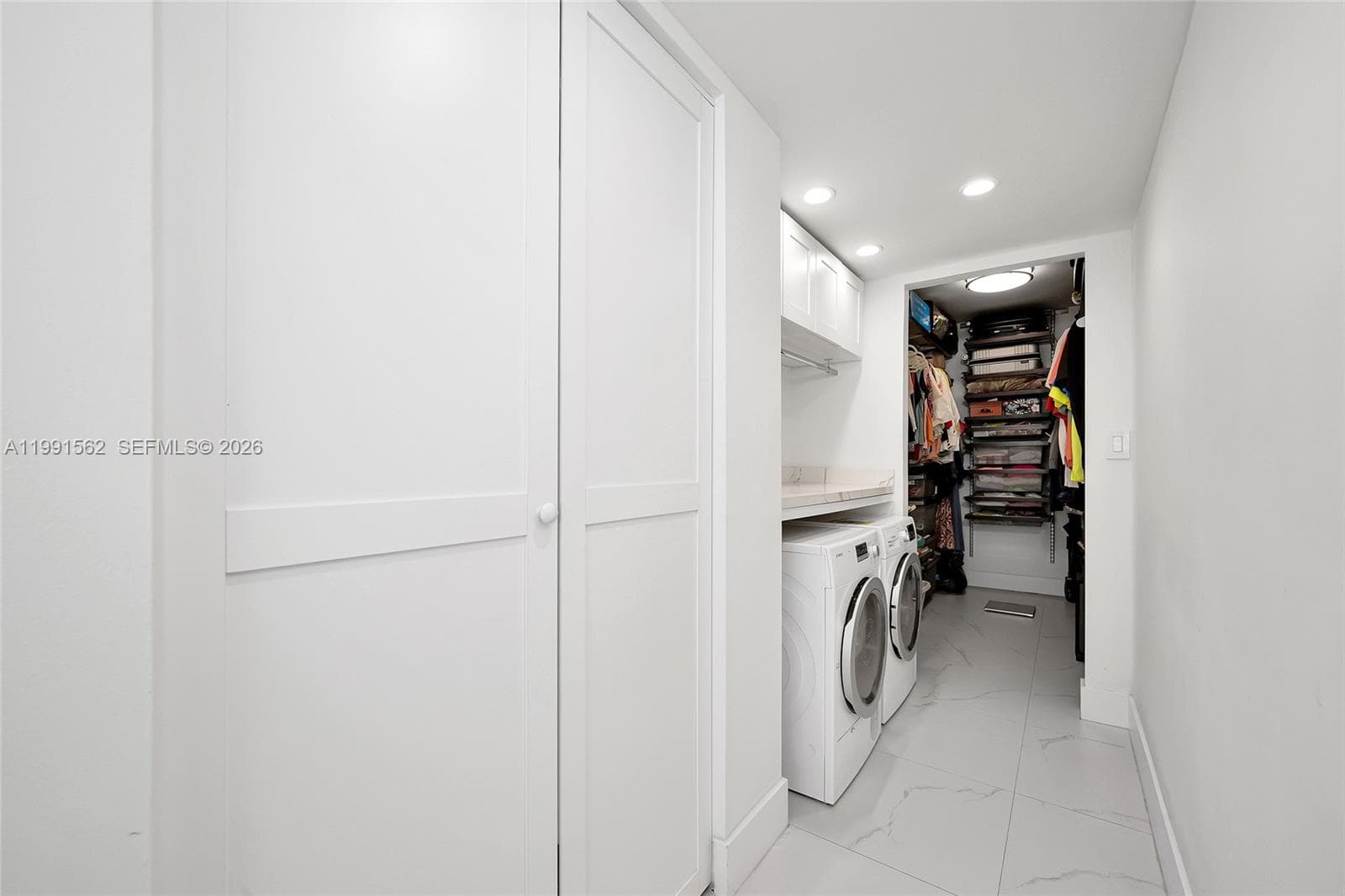 1420 Brickell Bay Dr # 1003A, Miami FL 33131 — 32