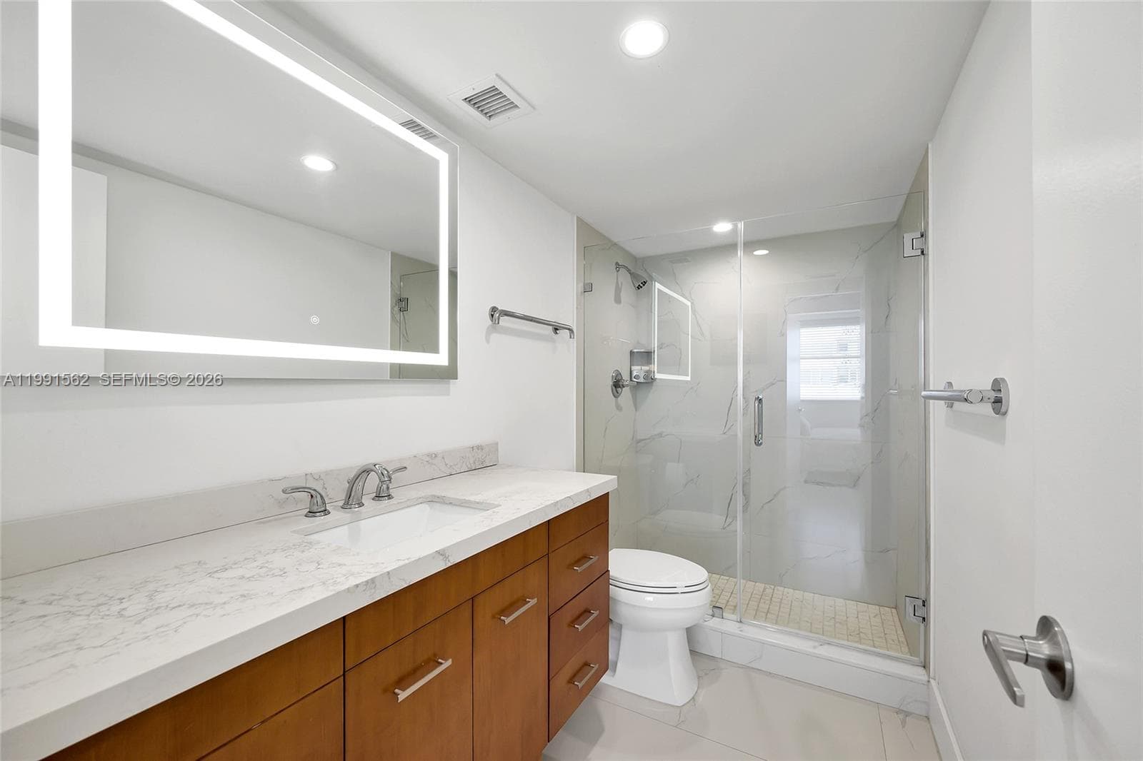 1420 Brickell Bay Dr # 1003A, Miami FL 33131 — 30