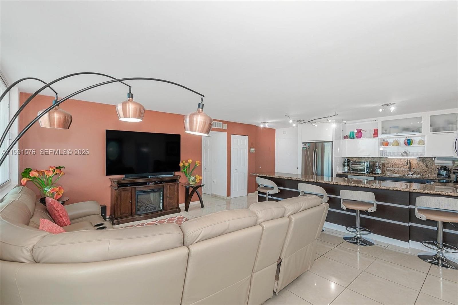 7135 Collins Ave # 625, Miami Beach FL 33141 — 12