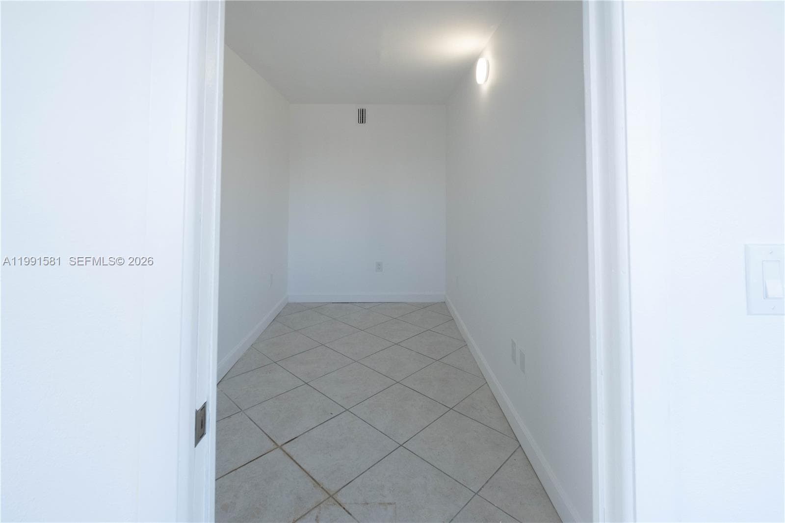 1075 93rd St # 403, Bay Harbor Islands FL 33154 — 18