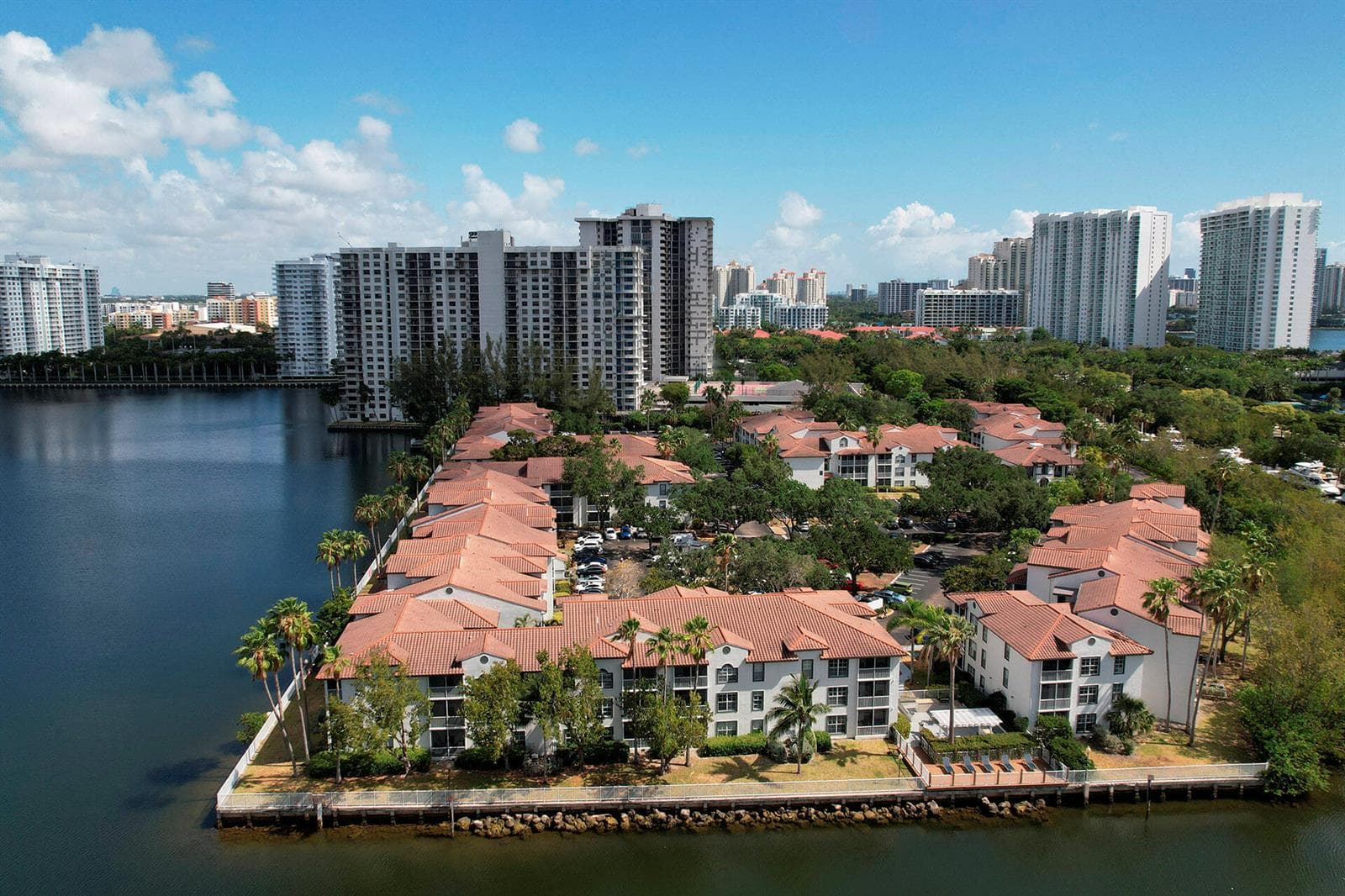 17900 NE 31st Court # 3334, Aventura FL 33160 — 4
