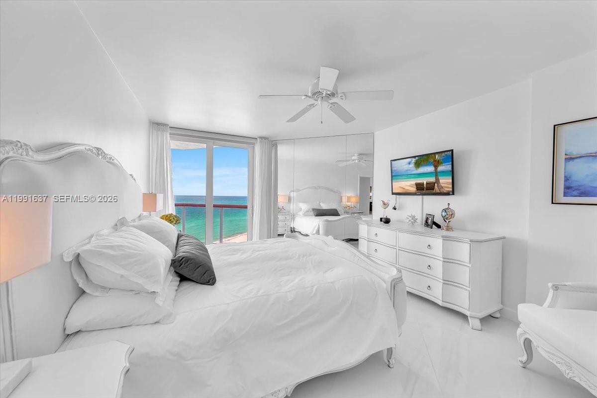 6767 Collins Ave # 1110, Miami Beach FL 33141 — 17