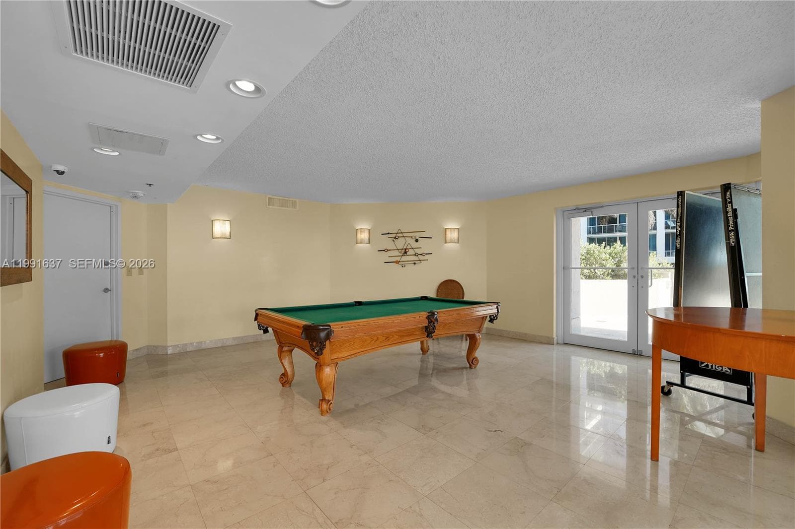6767 Collins Ave # 1110, Miami Beach FL 33141 — 45