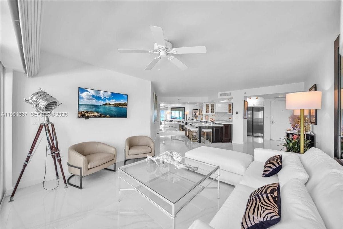 6767 Collins Ave # 1110, Miami Beach FL 33141 — 15