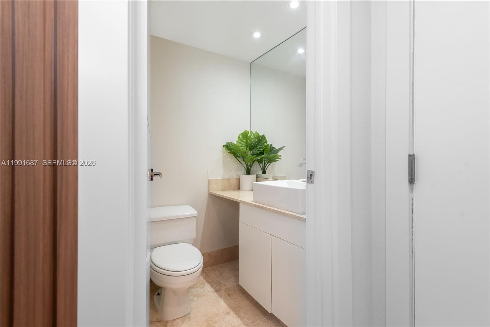 701 Brickell Key Blvd # 1912, Miami FL 33131 — 13