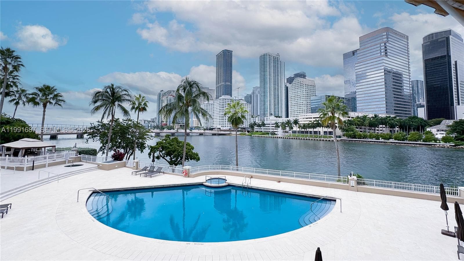 701 Brickell Key Blvd # 1912, Miami FL 33131 — 67