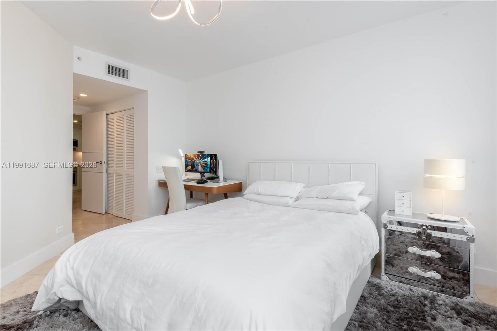 701 Brickell Key Blvd # 1912, Miami FL 33131 — 25