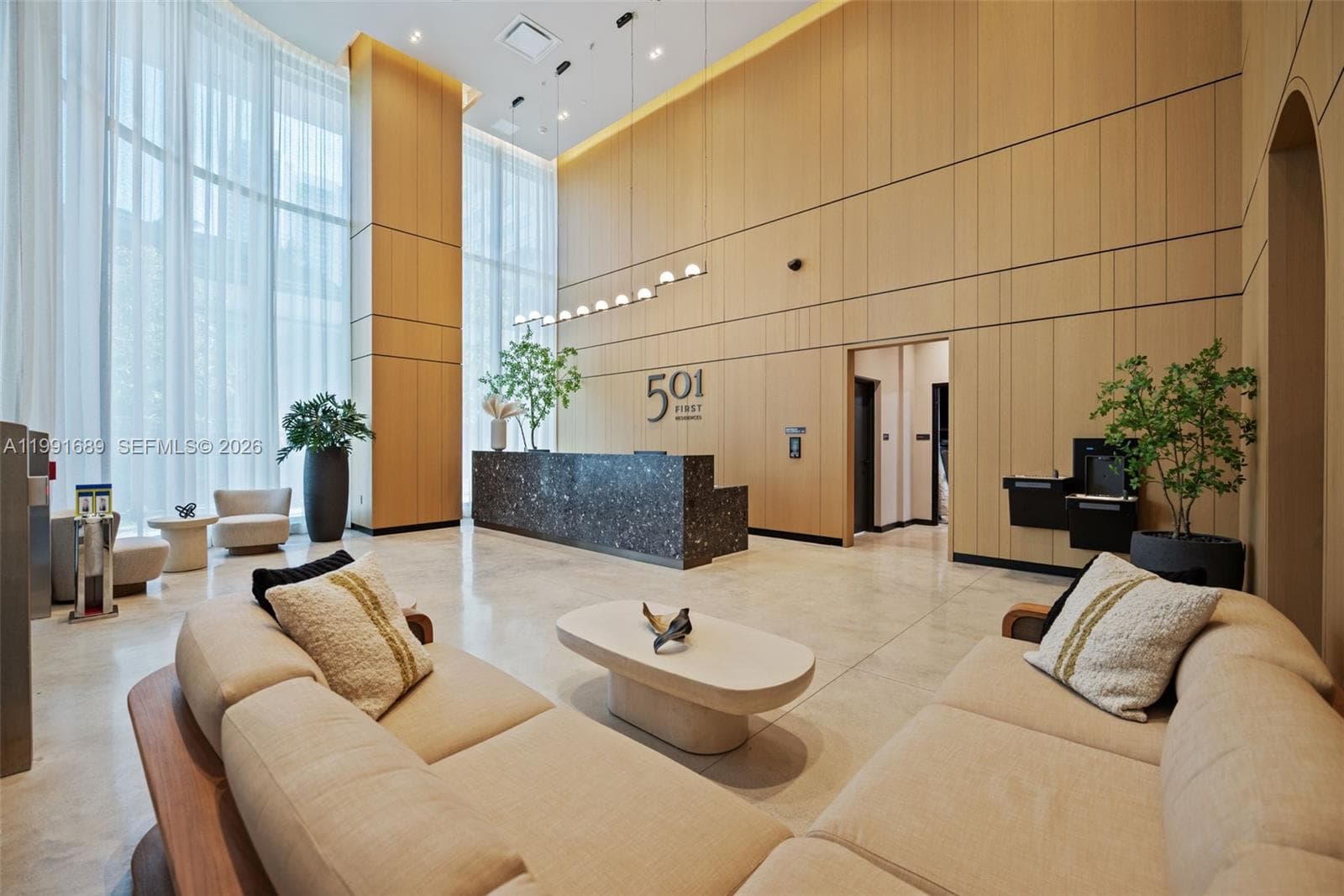 121 NE 5 ST # 3507, Miami FL 33132 — 17