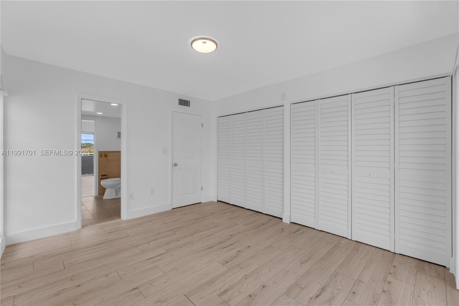 3599 SW 17th St # 3599, Miami FL 33145 — 26