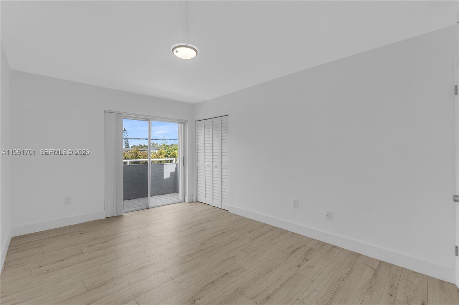 3599 SW 17th St # 3599, Miami FL 33145 — 34