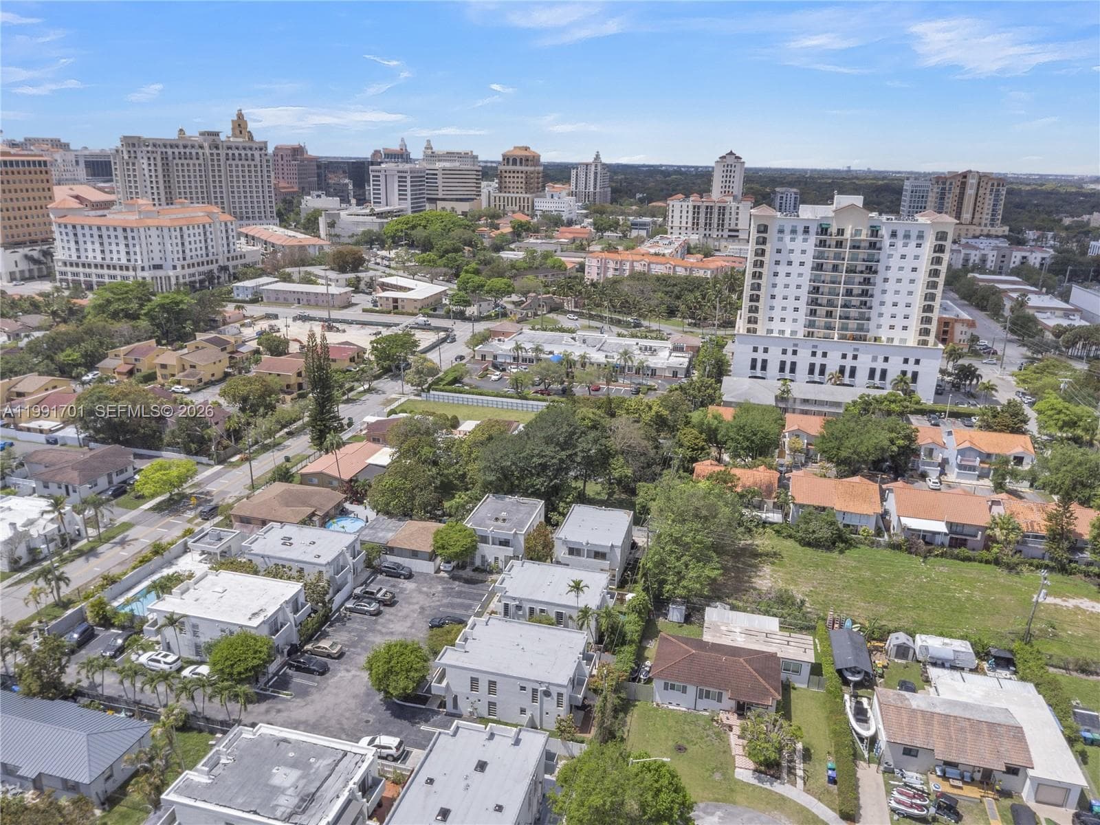 3599 SW 17th St # 3599, Miami FL 33145 — 51
