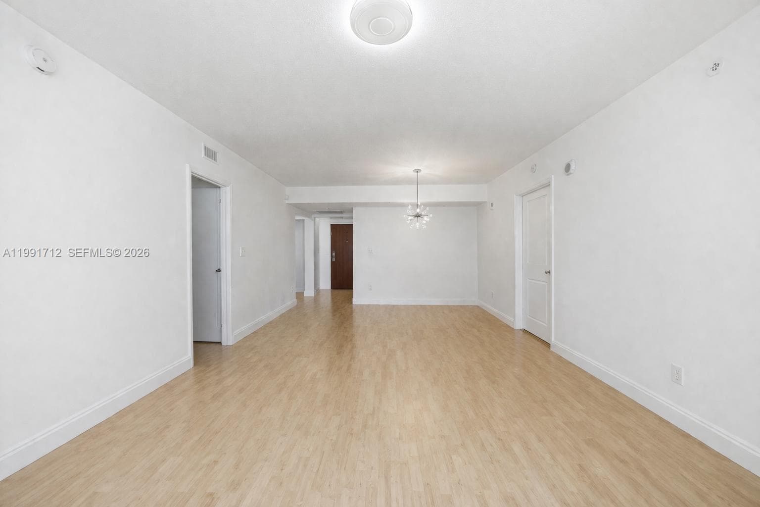 31 SE 5th St # 2604, Miami FL 33131 — 4