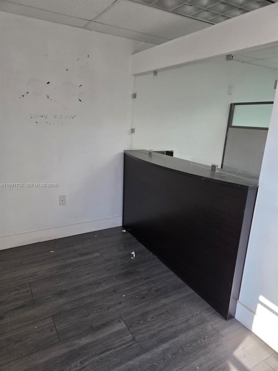 7274 NW 70th St, Miami FL 33166 — 1