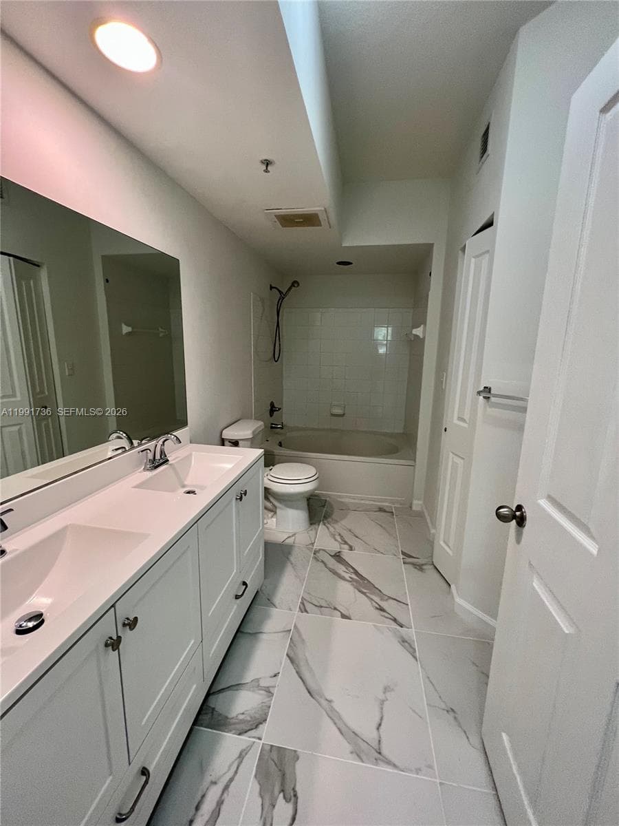 9172 Collins Ave # 214, Surfside FL 33154 — 18