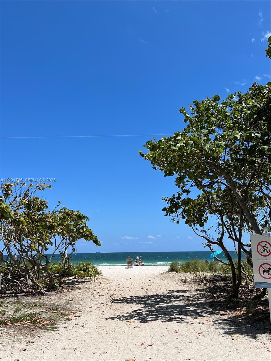 9172 Collins Ave # 214, Surfside FL 33154 — 35