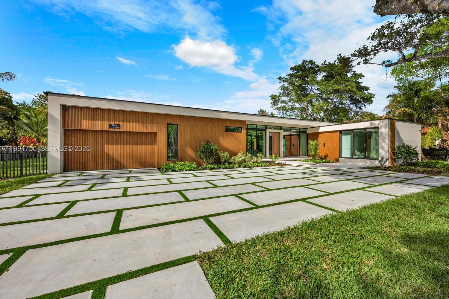 7901 SW 120th St, Pinecrest FL 33156 — 48
