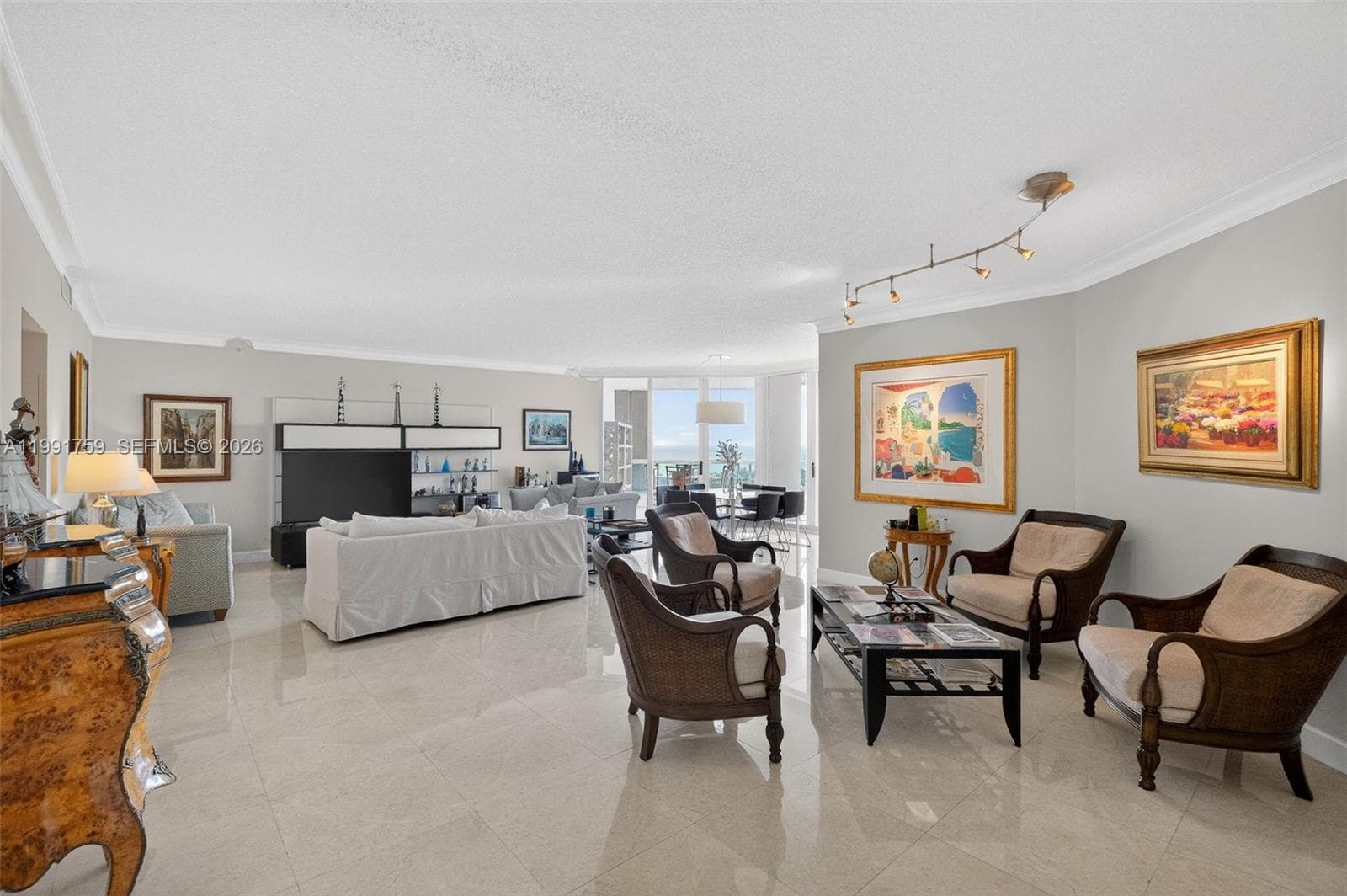 21050 Point Pl # 2202, Aventura FL 33180 — 2