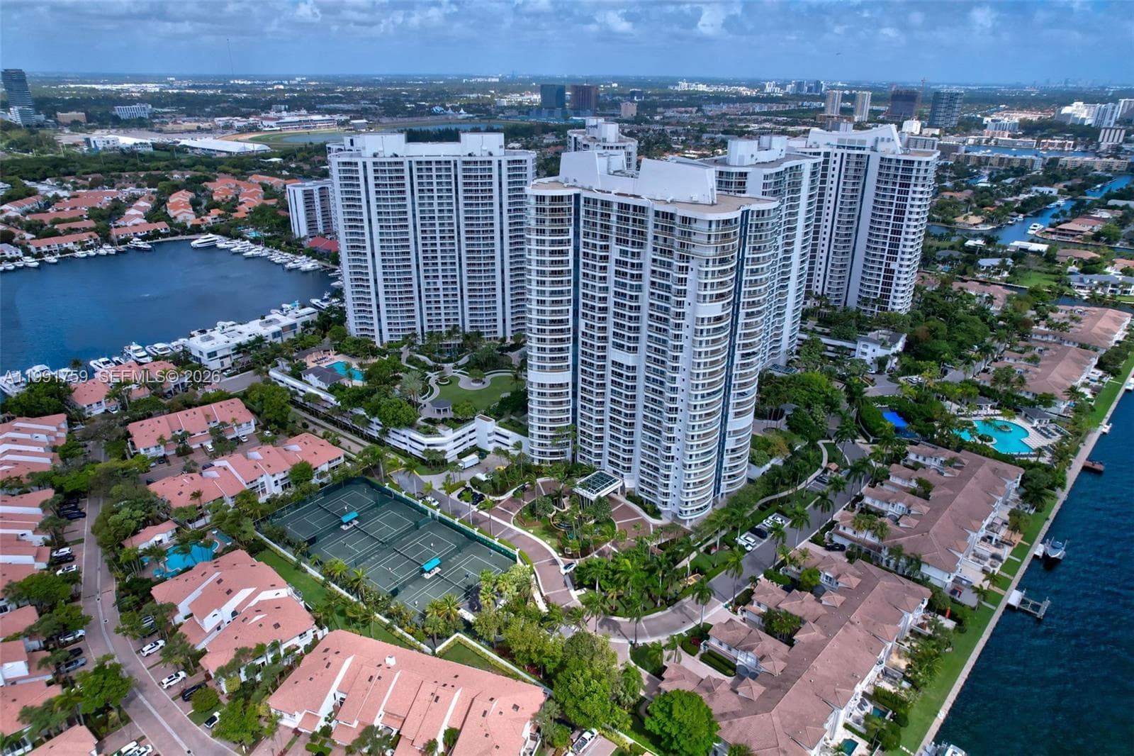 21050 Point Pl # 2202, Aventura FL 33180 — 34